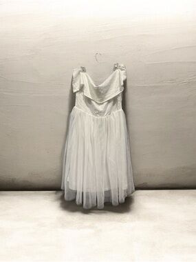 Chic Soul White Strapless Sparkle Tulle Dress